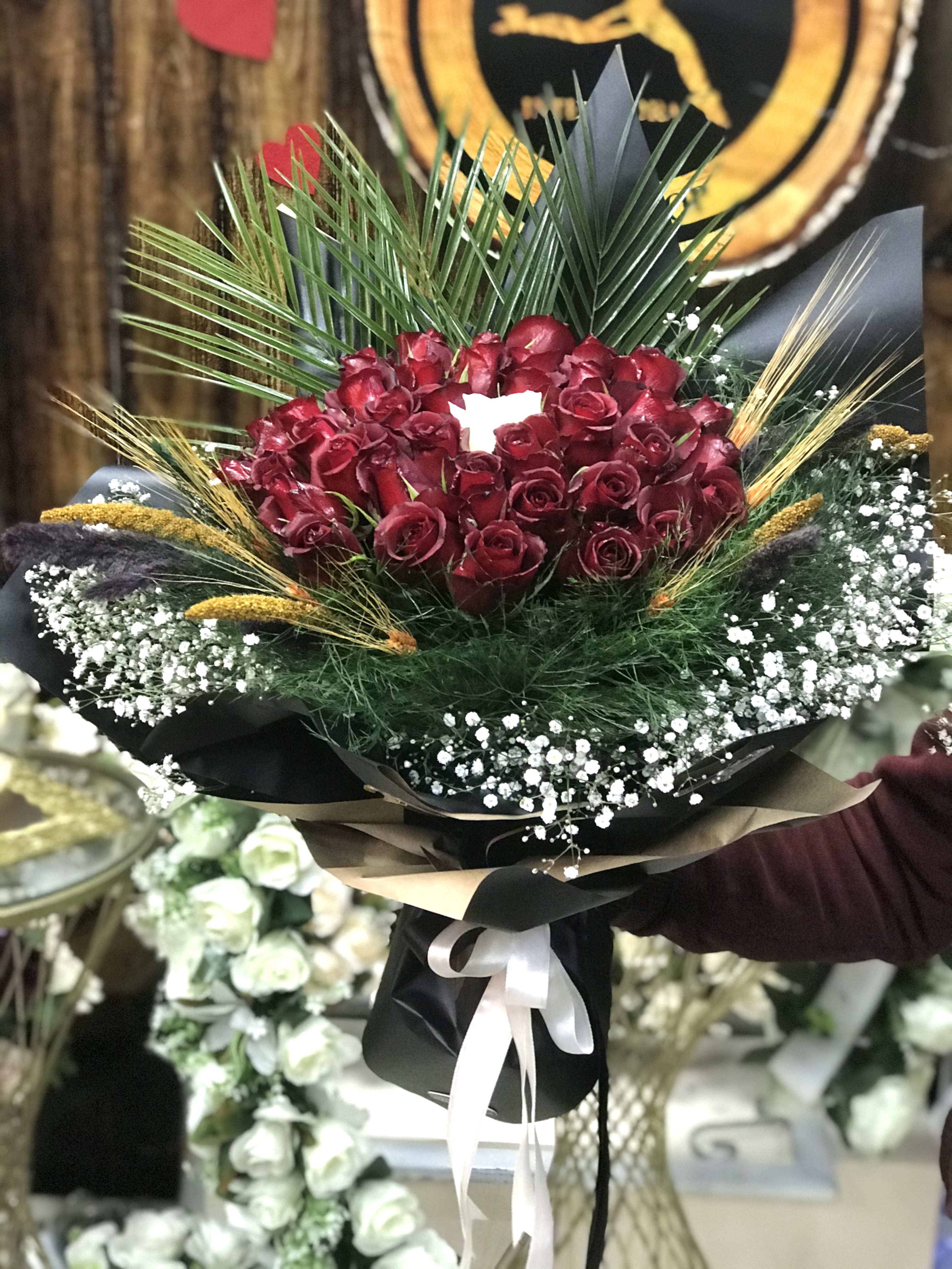 40 KIRMIZI + 1 BEYAZ GÜL  KURU ÇİÇEKLİ KIZ İSTEME